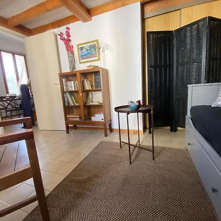 Duplex Arago Au Coeur De Sete, Comme Petite Maison Apartamento