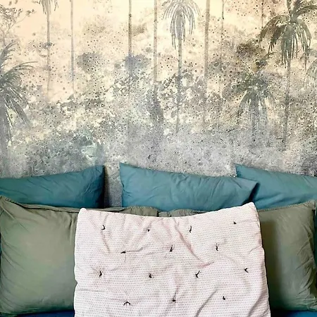 Duplex Arago Au Coeur De Sete, Comme Petite Maison * Сет