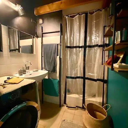 Duplex Arago Au Coeur De Sete, Comme Petite Maison Apartamento *