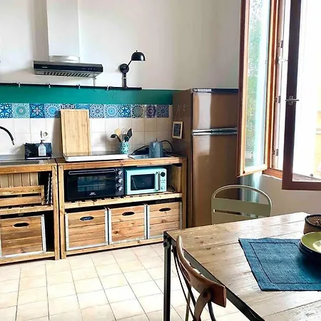 Duplex Arago Au Coeur De Sete, Comme Petite Maison Апартаменты Сет