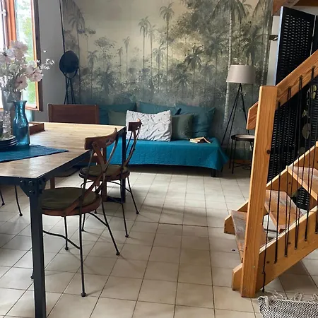 Duplex Arago Au Coeur De Sete, Comme Petite Maison * Sète